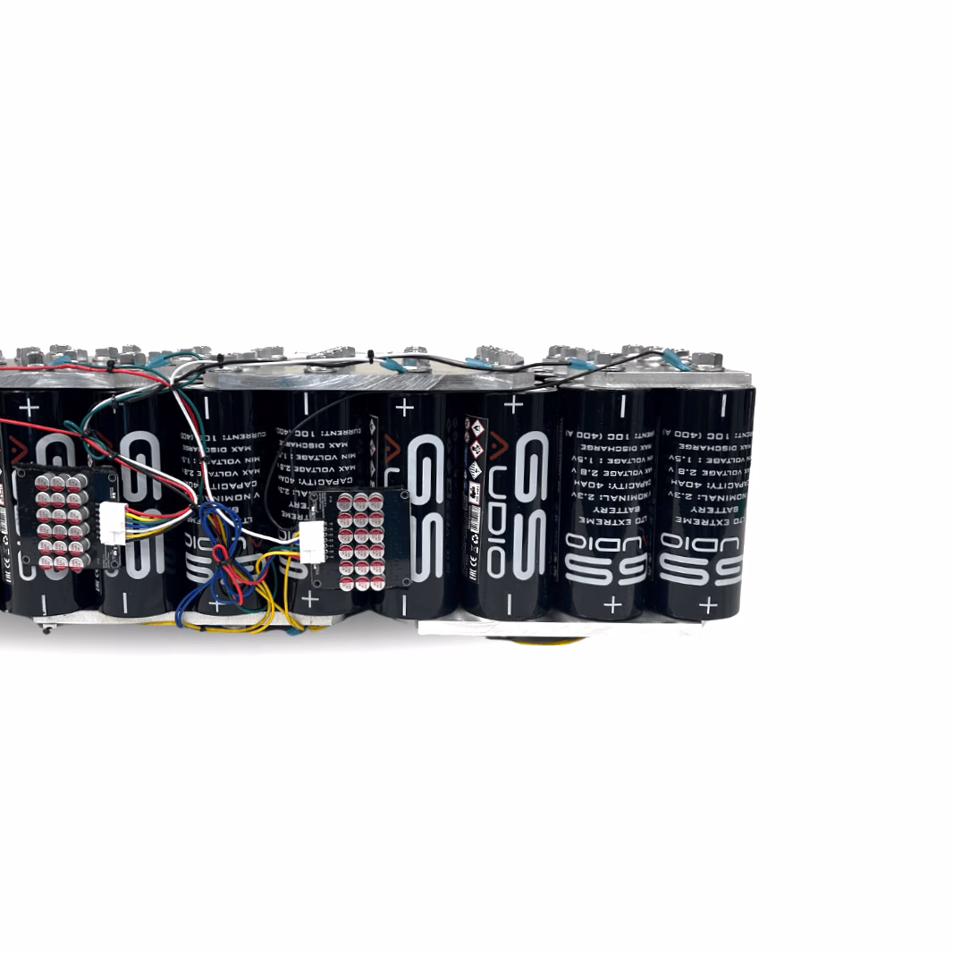 GS Audio 28x84cm Battery Pack - 48 LTO Cells - 320A/360A 14V with BMS and Bars - Image 5