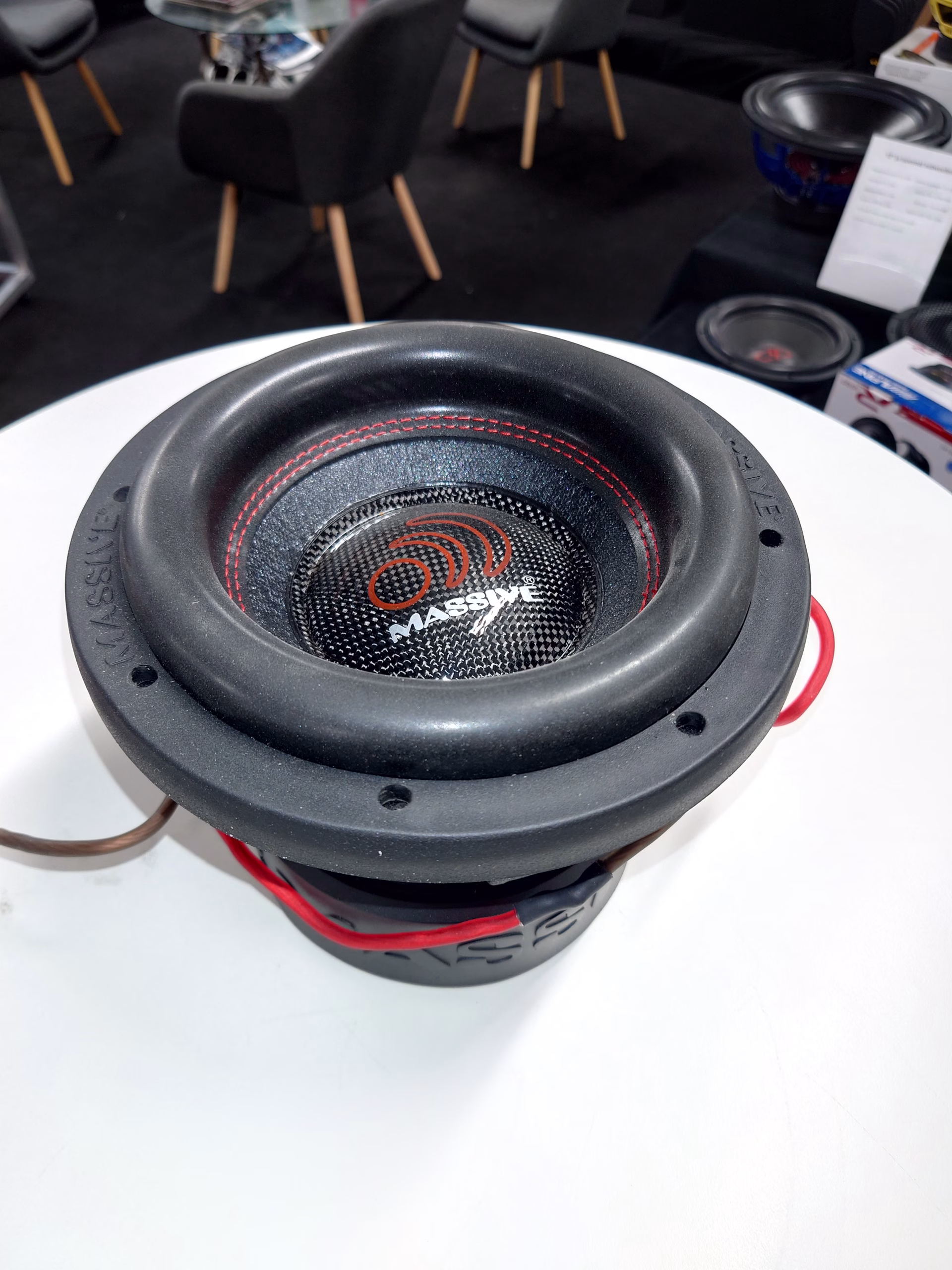 *KÄYTETTY! Massive Audio Hippo H82XR subwoofer