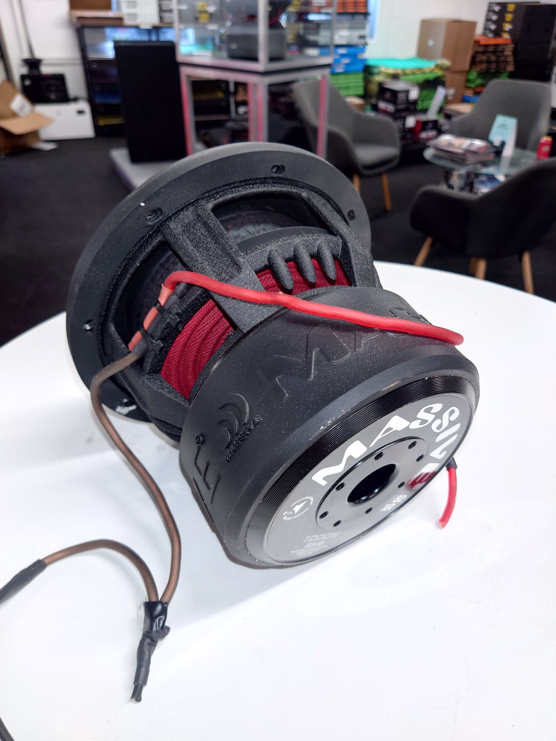*KÄYTETTY! Massive Audio Hippo H82XR subwoofer - Image 2
